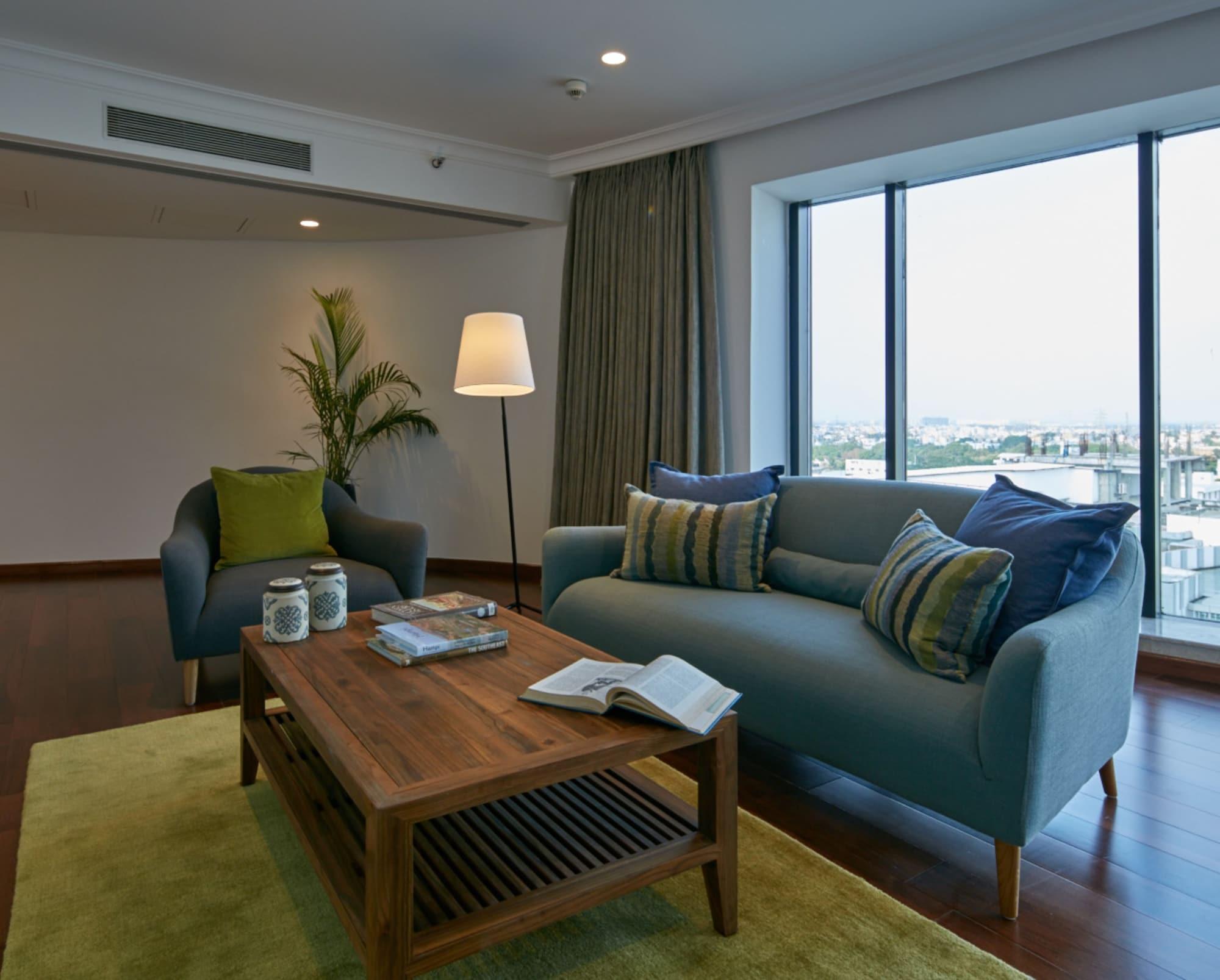 The Waverly Hotel & Residences Bangalore Exterior foto