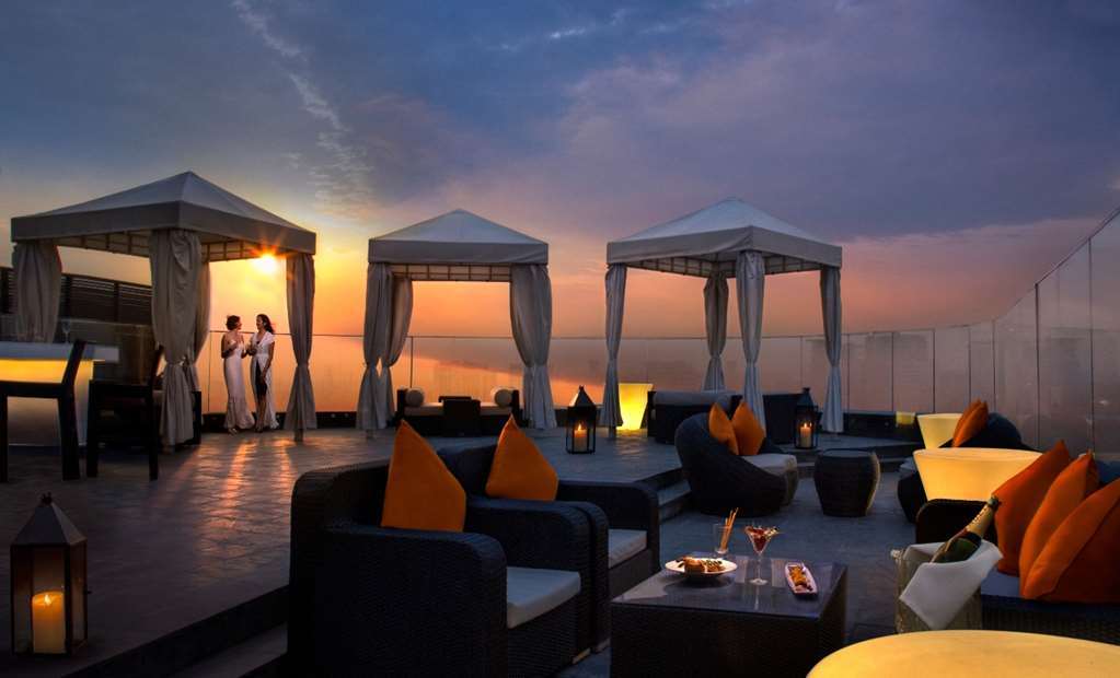 The Waverly Hotel & Residences Bangalore Einrichtungen foto